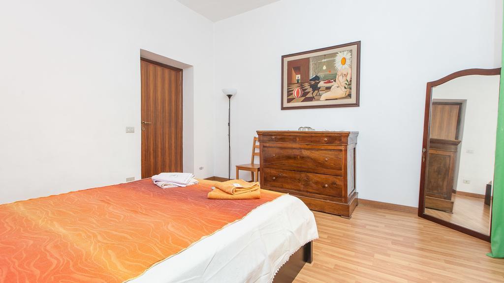 Rental In Rome Santini Apartment Quarto foto